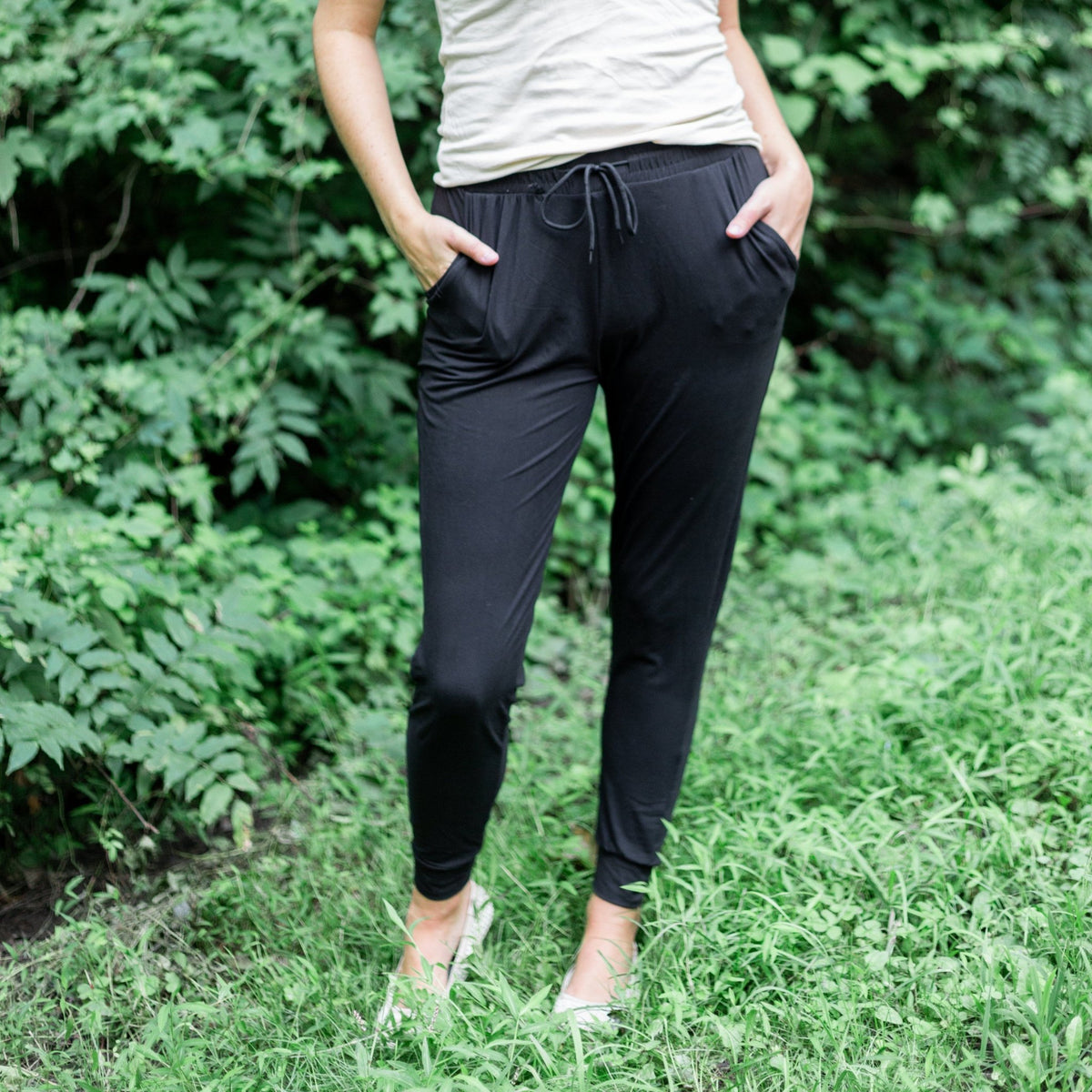 The Ava Jogging Pants – Bee The Light